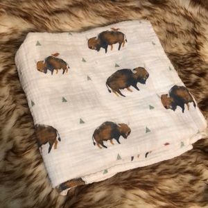Little unicorn muslin swaddle blanket buffalos